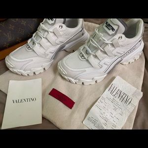 BRAND NEW Valentino womens sneakers